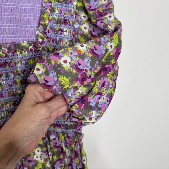 English Factory FLORAL PUFF SLEEVE SMOCKED TOP boho summer vacation event - Picture 4 of 10